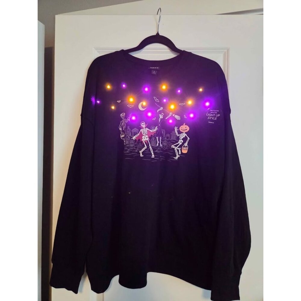 Torrid Halloween crewneck sweatshirt new with tags, lights up! Free shipping